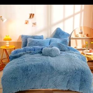 Brand new queen bed set